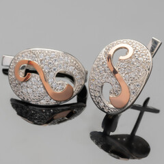 Серебряные серьги 925 пробы с золотыми вставками арт. 363с