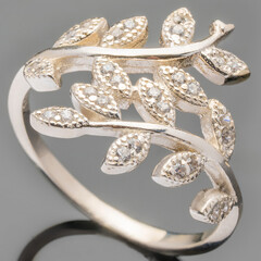 Серебряное кольцо 925 пробы арт. 448к