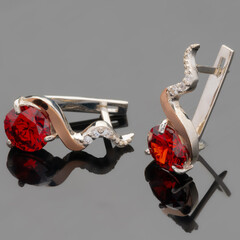 Серьги серебряные 925 пробы с золотыми вставками арт. 429с