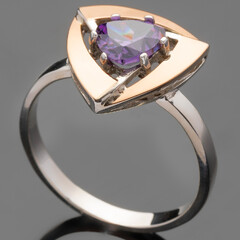 Серебряное кольцо 925 пробы с золотом арт. 494к
