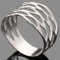 Серебряное кольцо 925 пробы арт. 331к