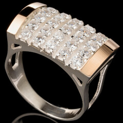 Серебряное кольцо 925 пробы с золотом арт. 556к
