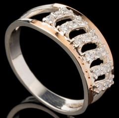 Серебряное кольцо 925 пробы с золотом арт. 551к