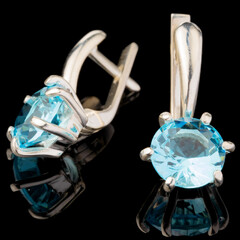 Серебряные серьги 925 пробы с фианитами арт. 585с