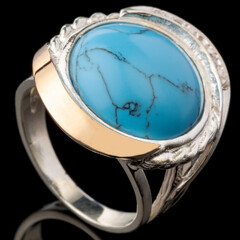 Серебряное кольцо 925 пробы с золотом арт. 577к