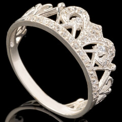 Серебряное кольцо Корона с фианитами арт. 631к