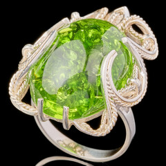 Серебряное кольцо с кабошоном арт. 655к