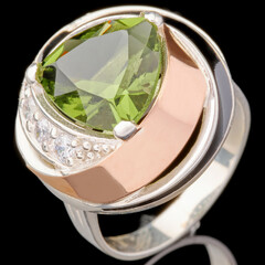 Серебряное кольцо 925 пробы с золотом арт. 609к