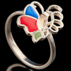 Серебряное кольцо с эмалью 925 пробы  арт. 559к