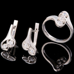 Серебряный комплект 925 пробы с фианитами арт. 790г